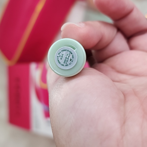 BNEW CLINIQUE VACATION GLOW ESSENTIALS MOISTURE SURGE WATERPROOF MASCARA CHEEK - Picture 11 of 12